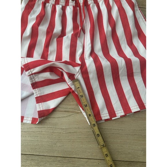 Vineyard Vines 5 Inch Printed Chappy Red/white Swim Trunks Boy's Small - Picture 4 of 7